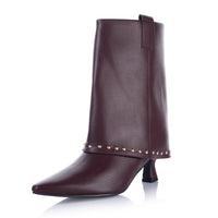 Fit studded boots