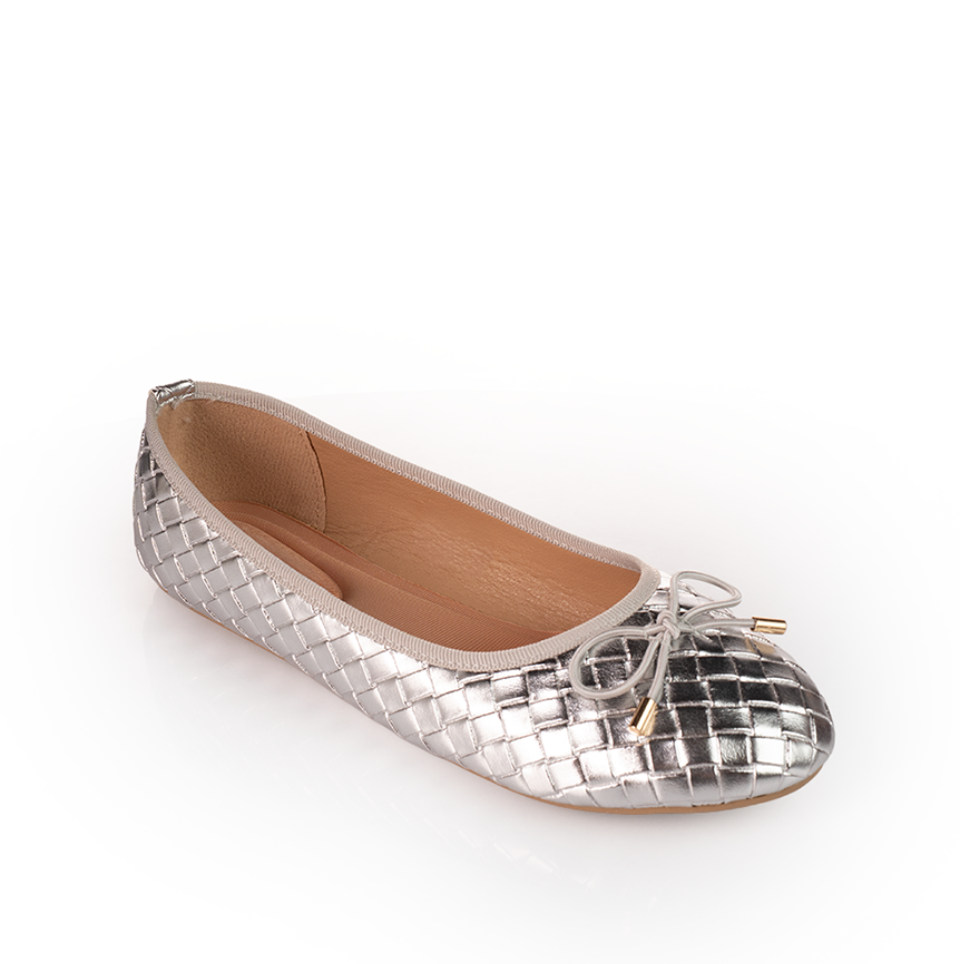 Textured finish Ballerinas