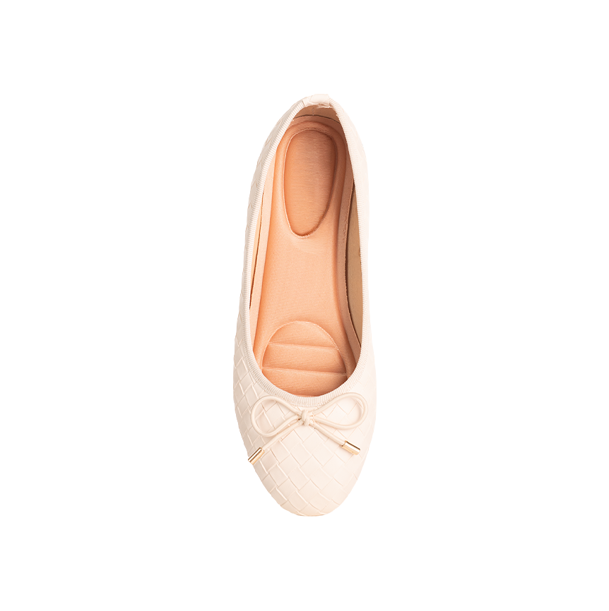 Textured finish Ballerinas