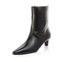 Glossy Pointed Boot