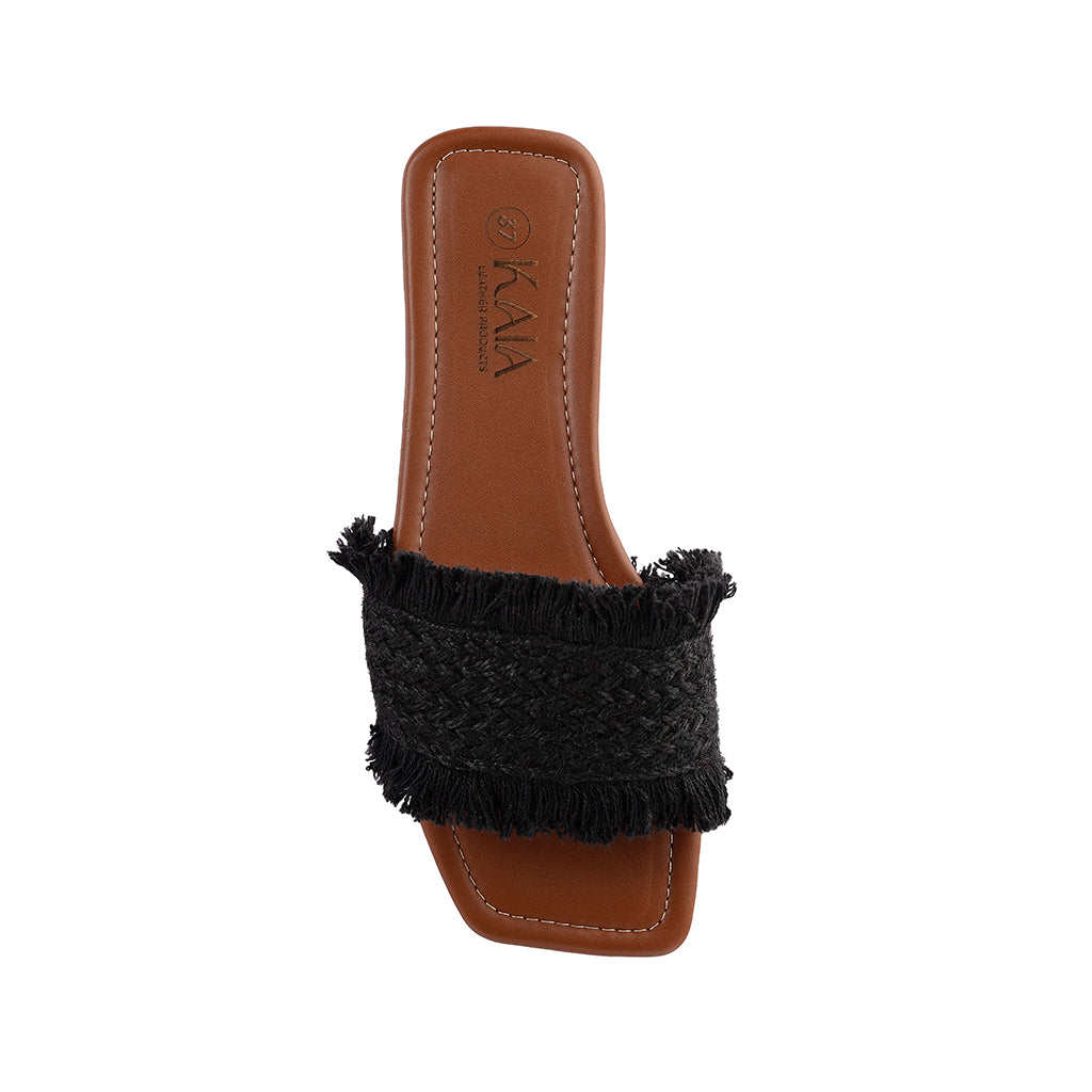 Ruffled Two-Toned Slipper